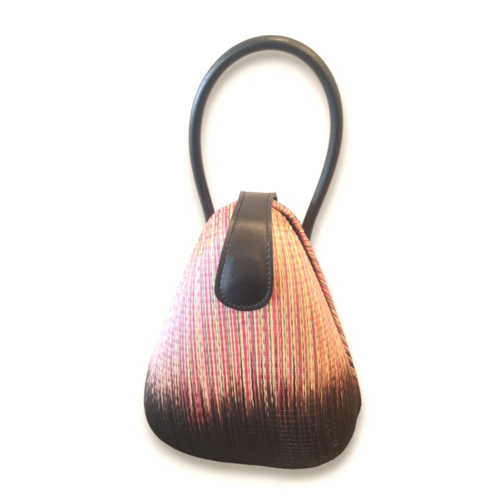 Like New Woven Straw Hand Bag Hard Shell